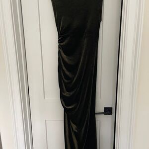 Elegant Olive Velvet Maxi Dress